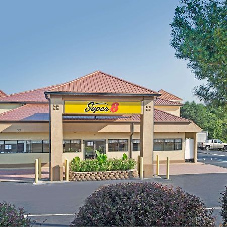 Super 8 By Wyndham Suwanee Hotell Eksteriør bilde